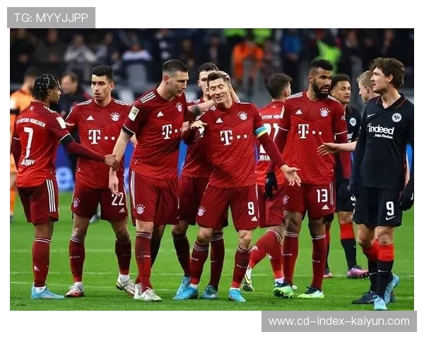 拜仁边锋戴维斯伤愈进展成欧冠关键变量