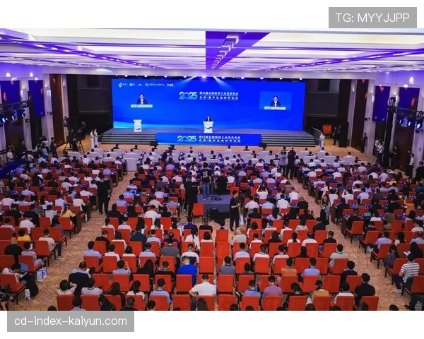 F1体验中心在北京开幕,提供模拟驾驶项目